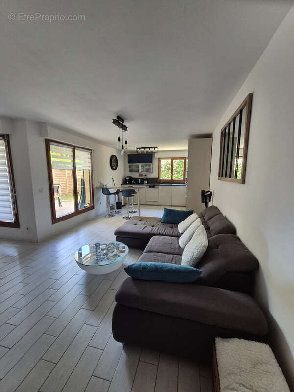 Appartement à LIMEIL-BREVANNES