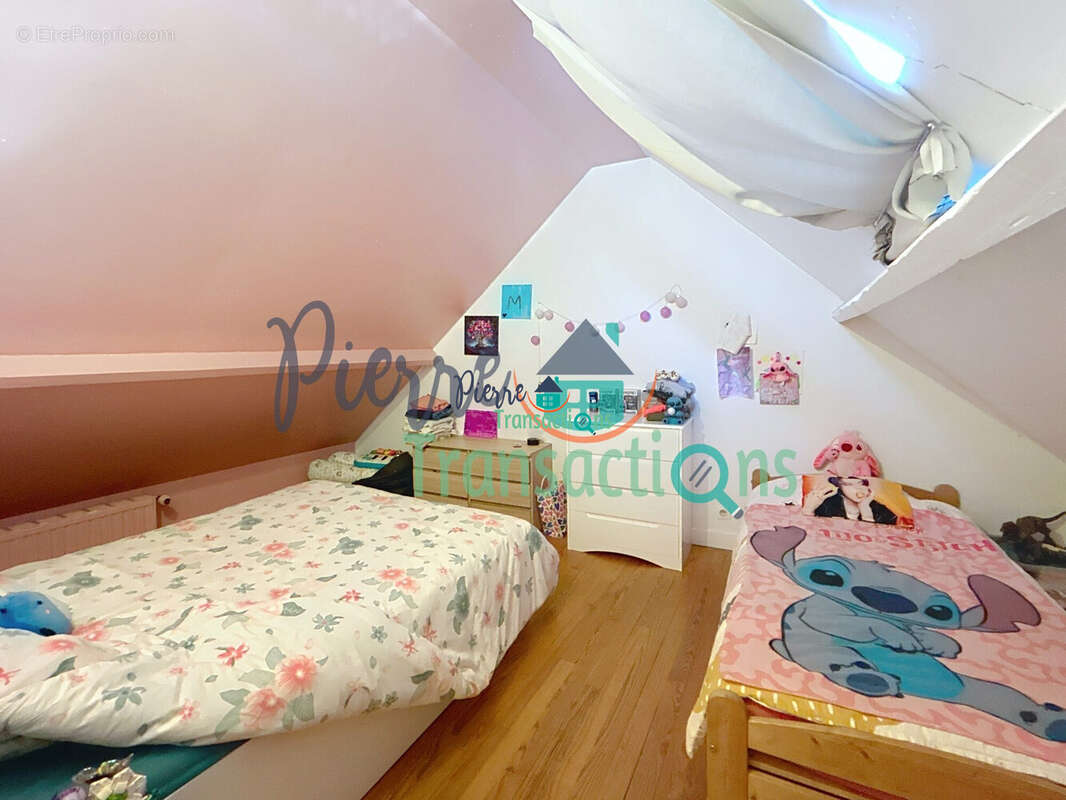 Maison à LILLEBONNE