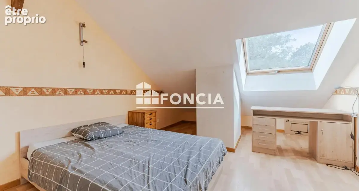 Beruges maison 6 chambres - photo 10