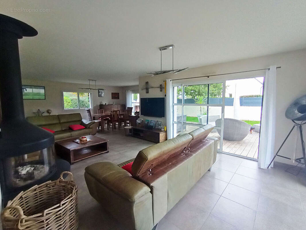 Maison à LOCMARIAQUER