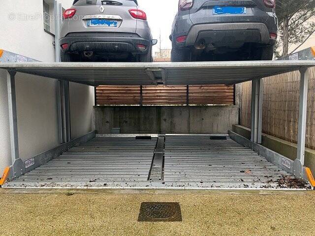 Autre à MAISONS-ALFORT