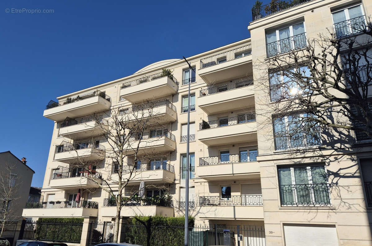 Commerce à NOGENT-SUR-MARNE