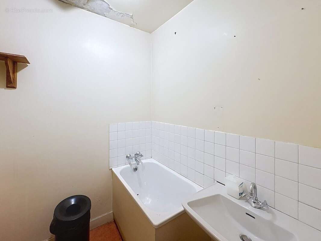 Appartement à L&#039;HAY-LES-ROSES