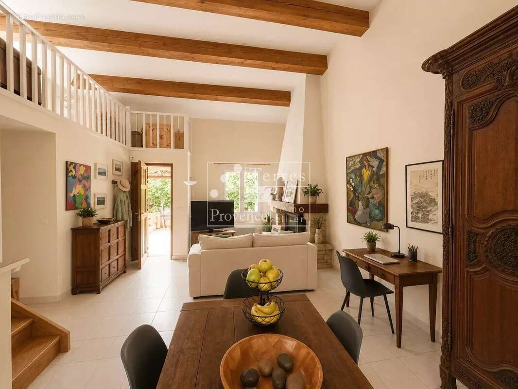 Maison à FREJUS
