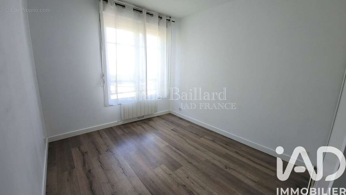 Photo 4 - Appartement à MOISSY-CRAMAYEL