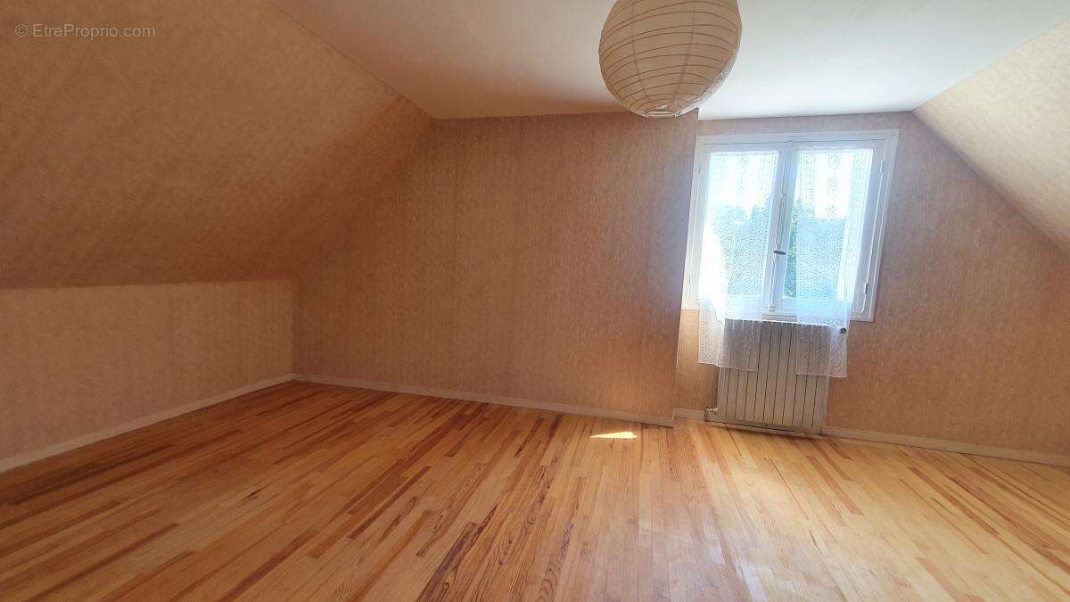 Maison 139 m² à Gourin  - photo 8