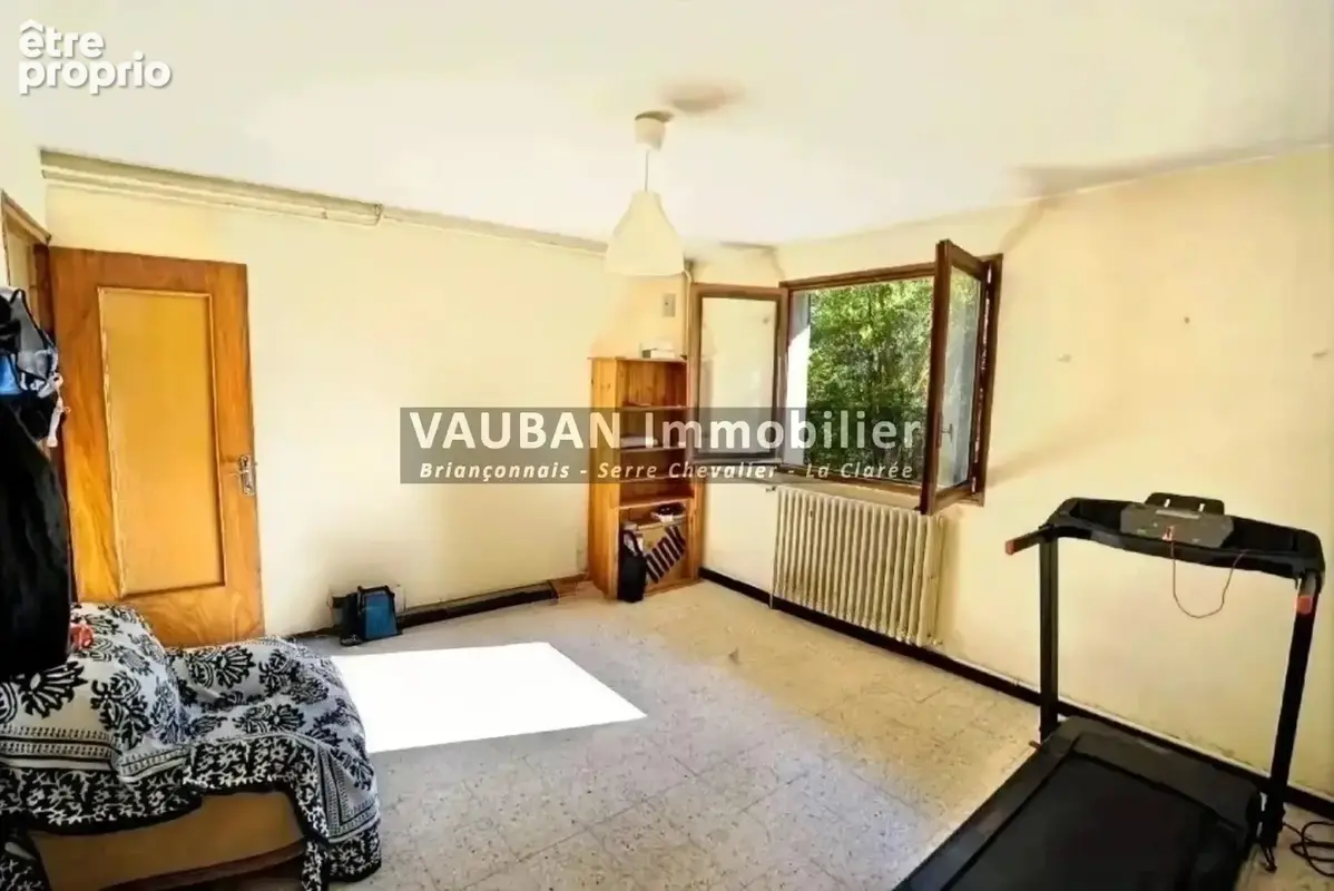 Chalet à fort potentiel - vue montagnes - jardin - la salle-les-alpes - photo 14