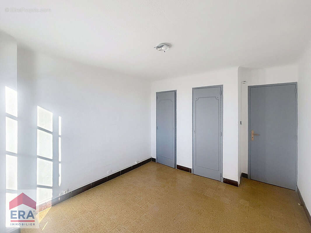 Appartement à MARSEILLE-14E