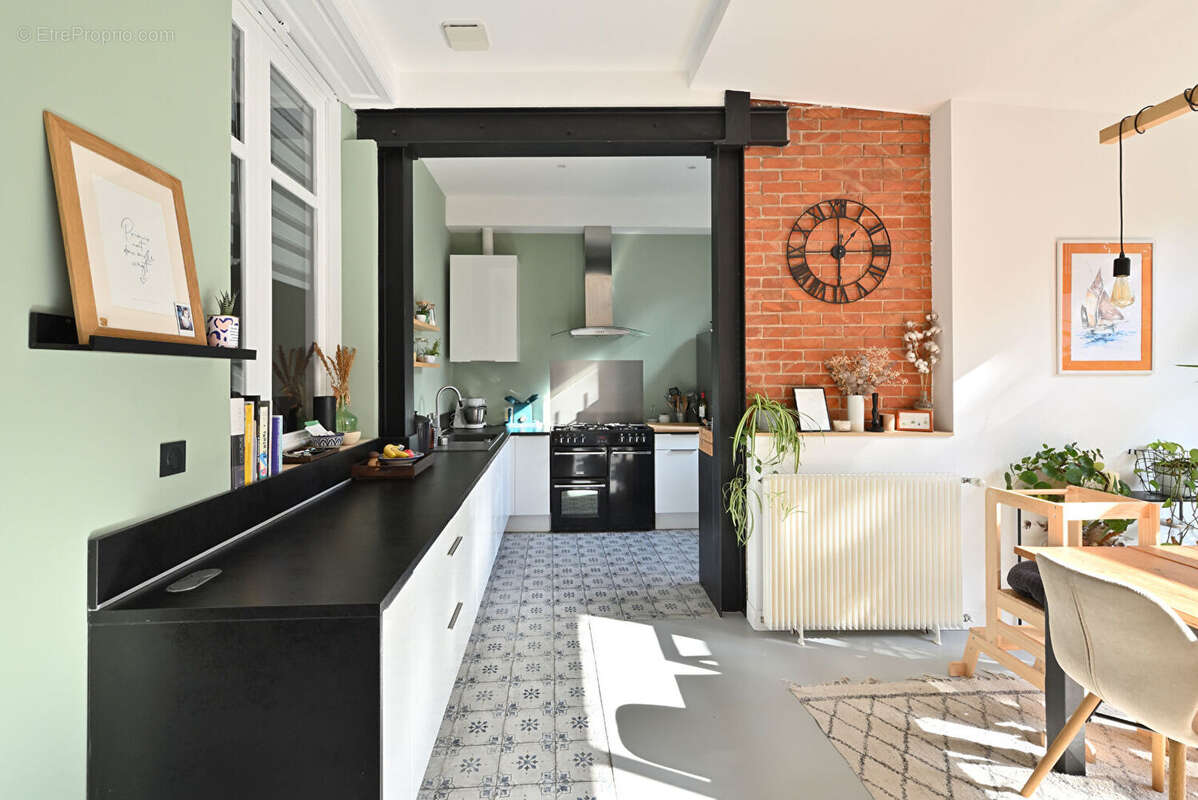 Appartement à BORDEAUX