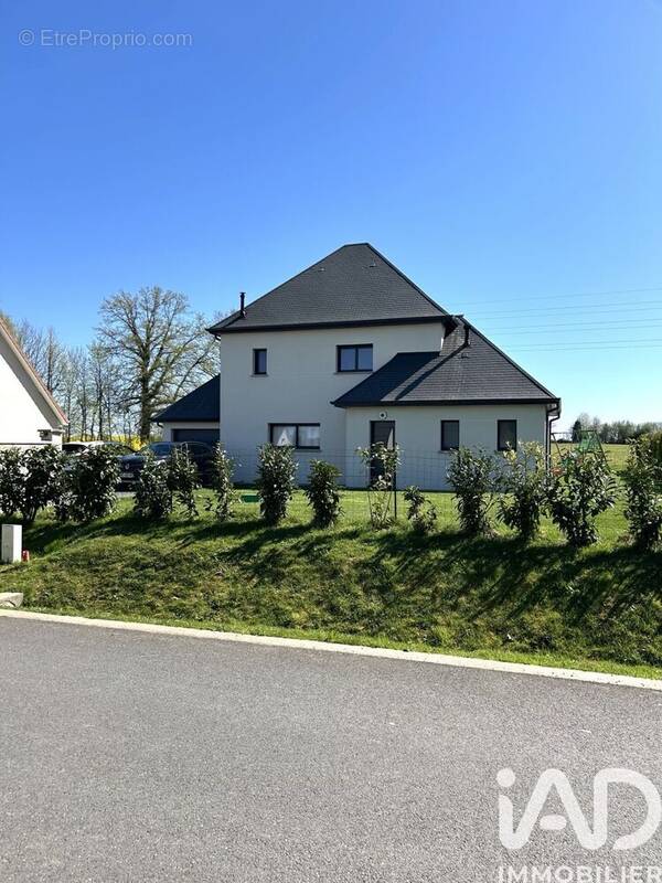 Photo 1 - Maison à LE TORQUESNE