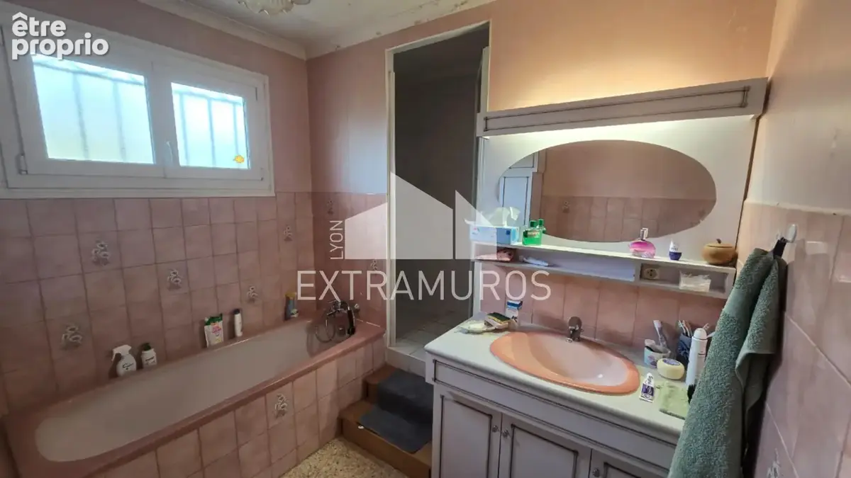 EXCLUSIVITE Lucenay Maison 5 pièces grand terrain plat et clos - photo 10
