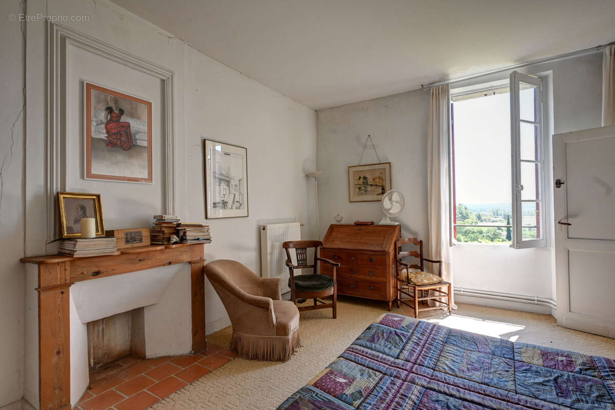 Maison à CASTELMORON-SUR-LOT