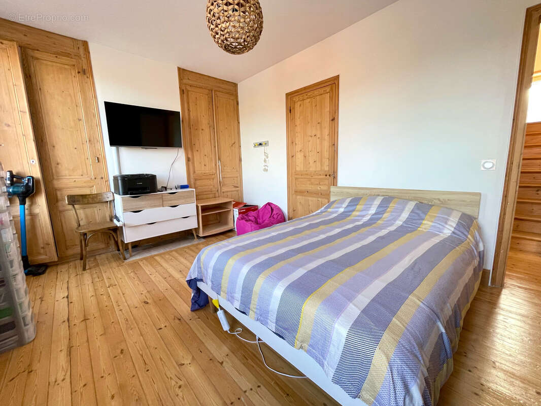 Maison à SAINT-MARTIN-BOULOGNE