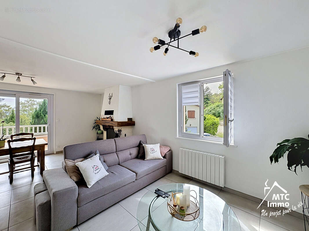 Appartement à PANOSSAS