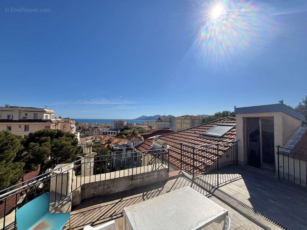Appartement à CANNES
