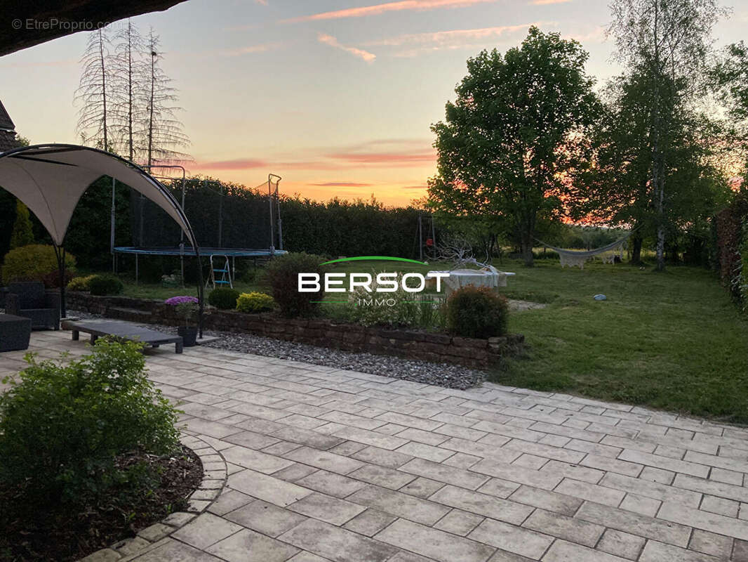 Maison familiale à Glamondans de 164 m² - photo 5