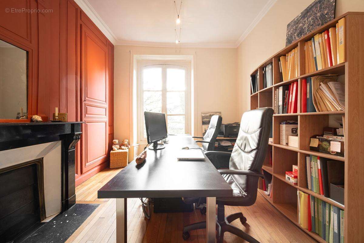 Ensemble immobilier Sézanne 14 pièces 334 m2 - photo 10