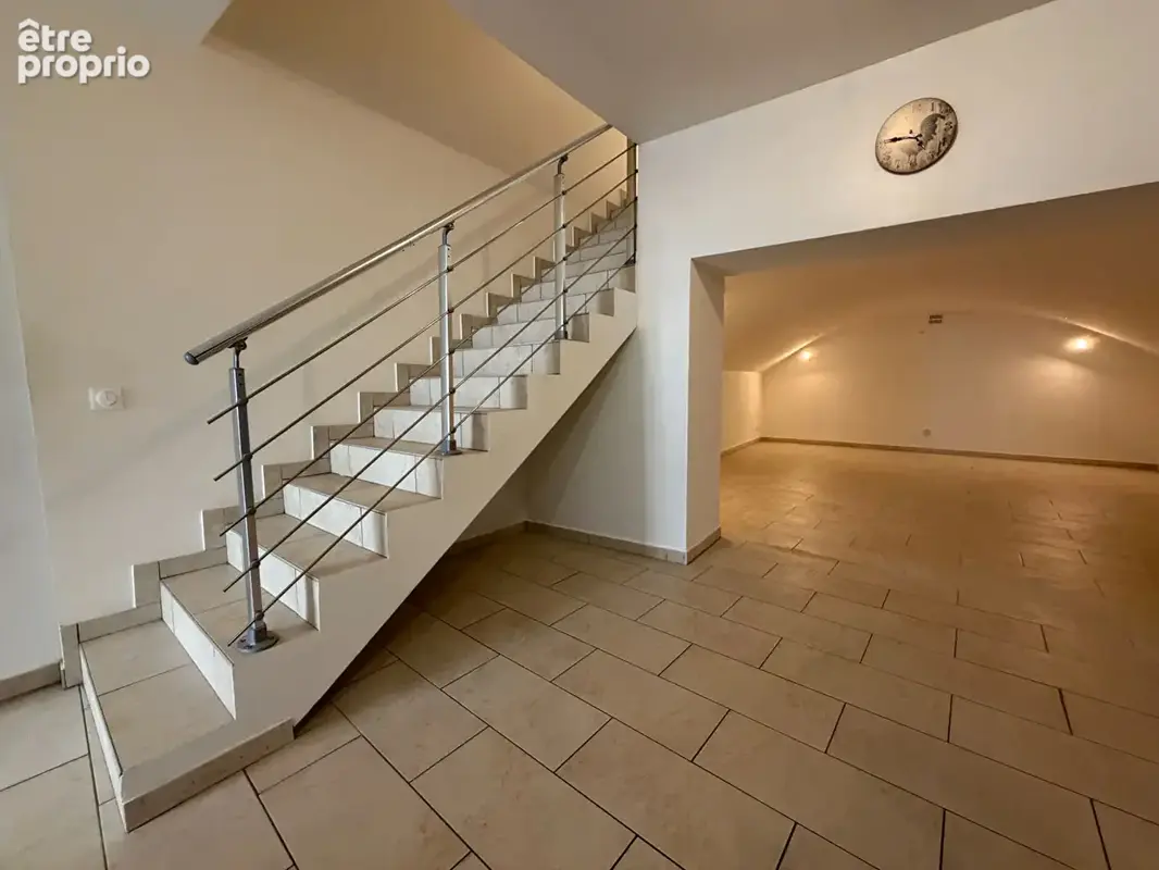 Appartement Sierck Les Bains 4 pièce(s) 108.30 m2 - photo 5