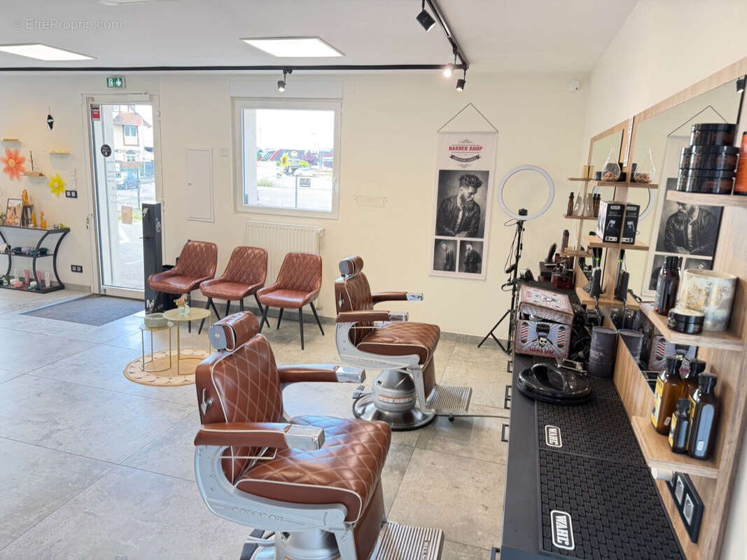 Fonds de commerce Salon de Coiffure Altkirch axe passant - photo 9