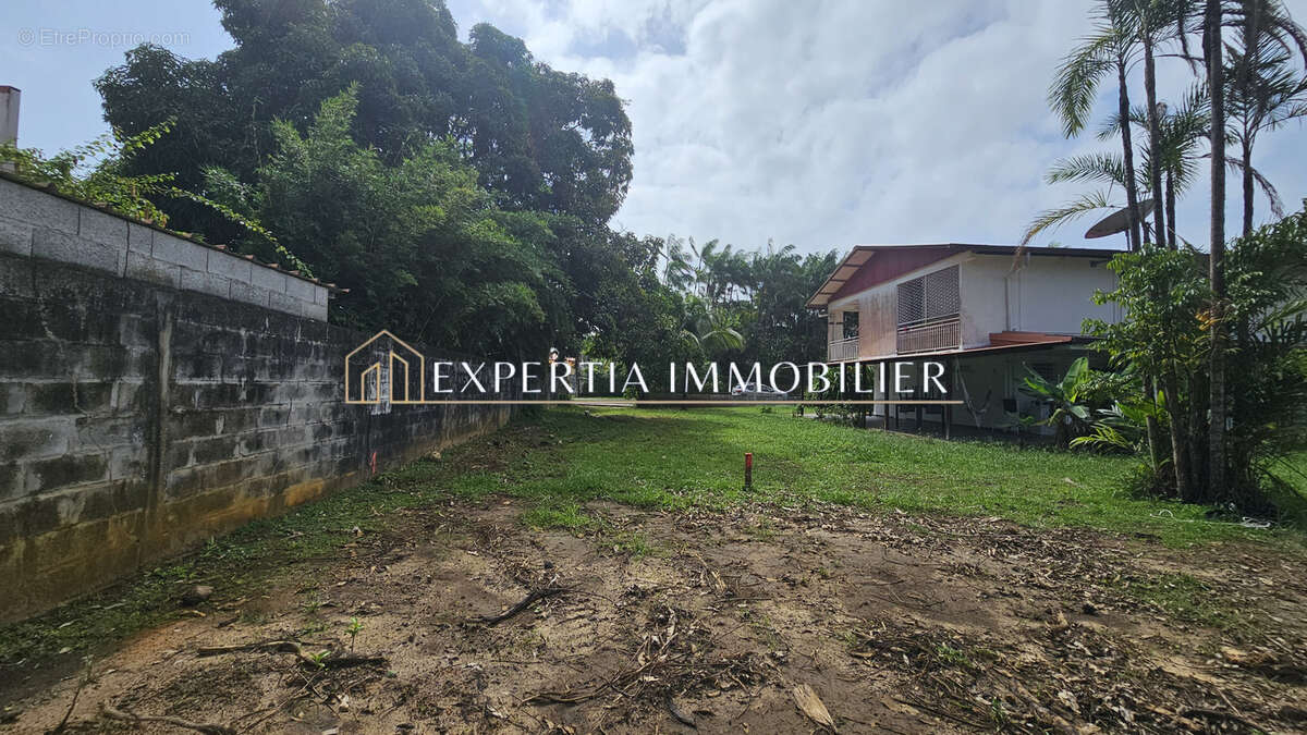 Maison à REMIRE-MONTJOLY