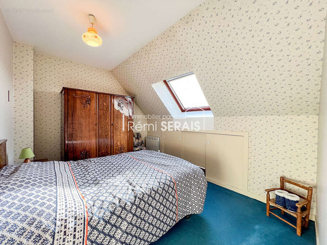 Maison à CONDE-SUR-NOIREAU