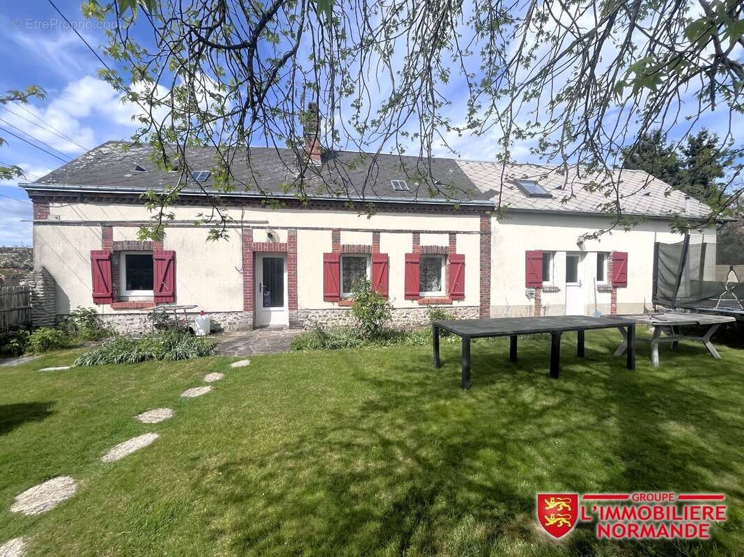 Maison à PACY-SUR-EURE