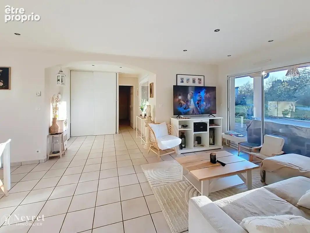 Rare !!! Maison de plain pied de 130 m2 sur 1500 m2 de terrain,  5 chambres - photo 5