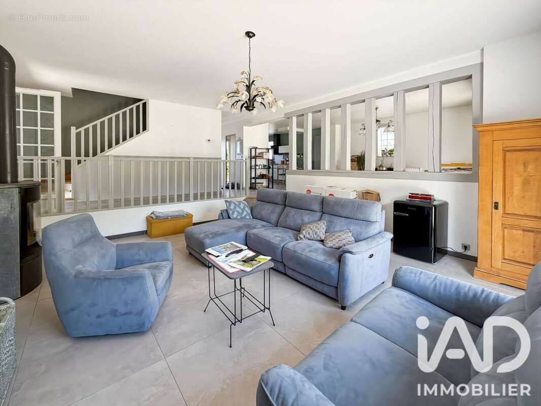 Maison 153 m² à Maincy  - photo 7