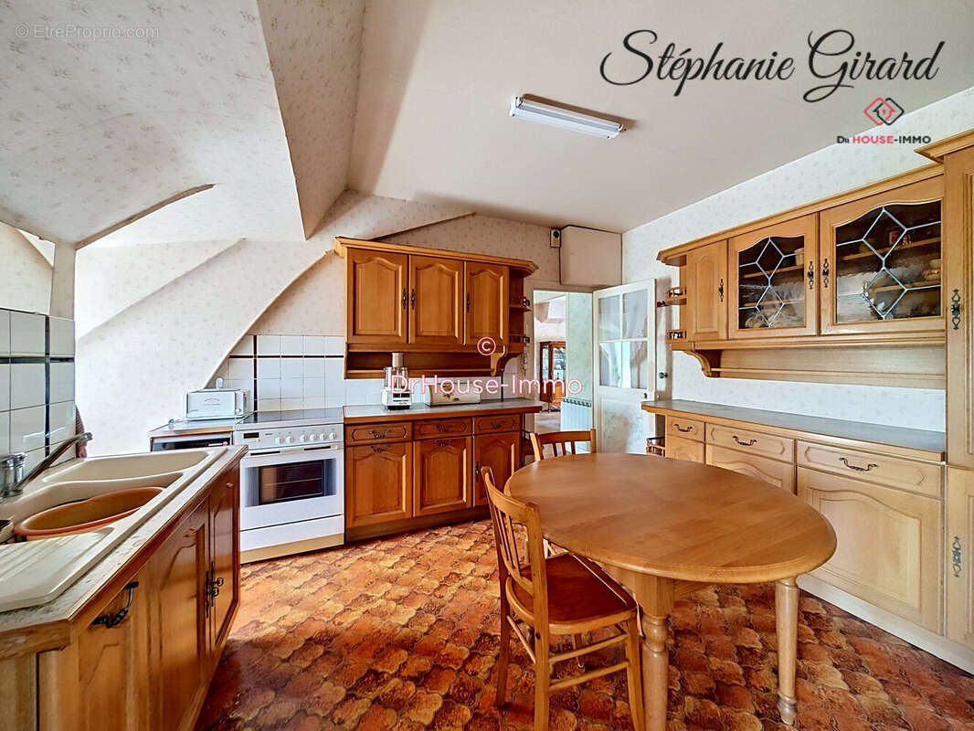 Appartement 92 m² à Saran  - photo 6