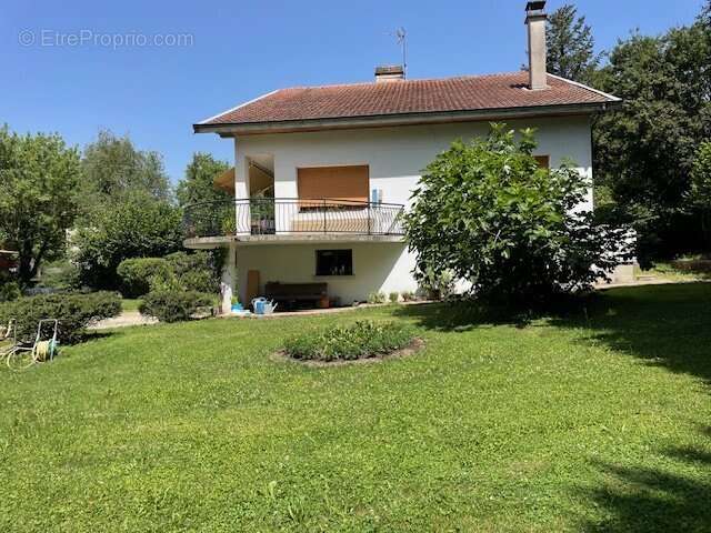 Maison à PONT-D&#039;AIN