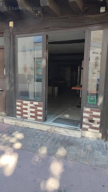 Commerce à BOURG-EN-BRESSE