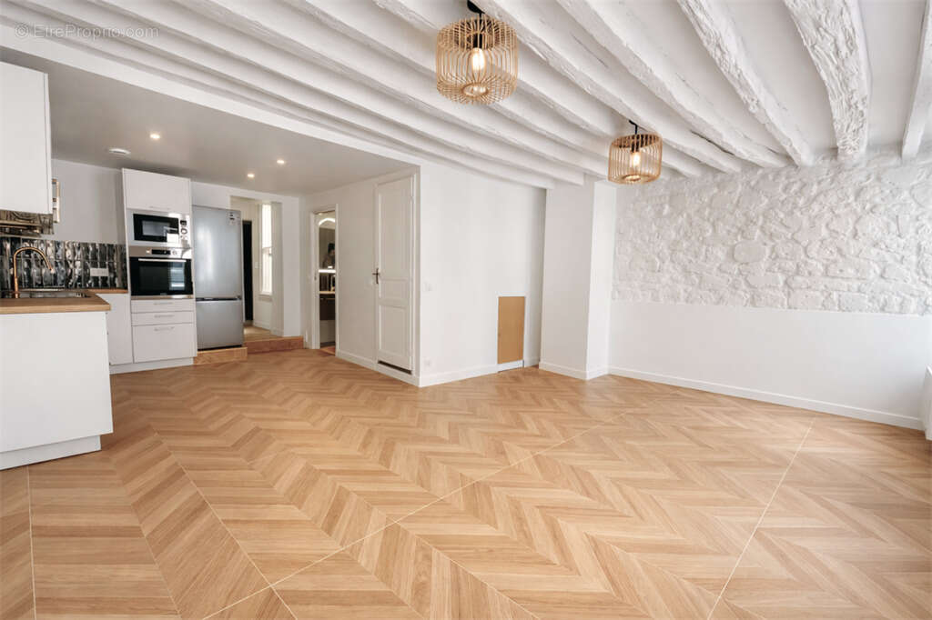 Appartement 75 m² à Puteaux  - photo 2