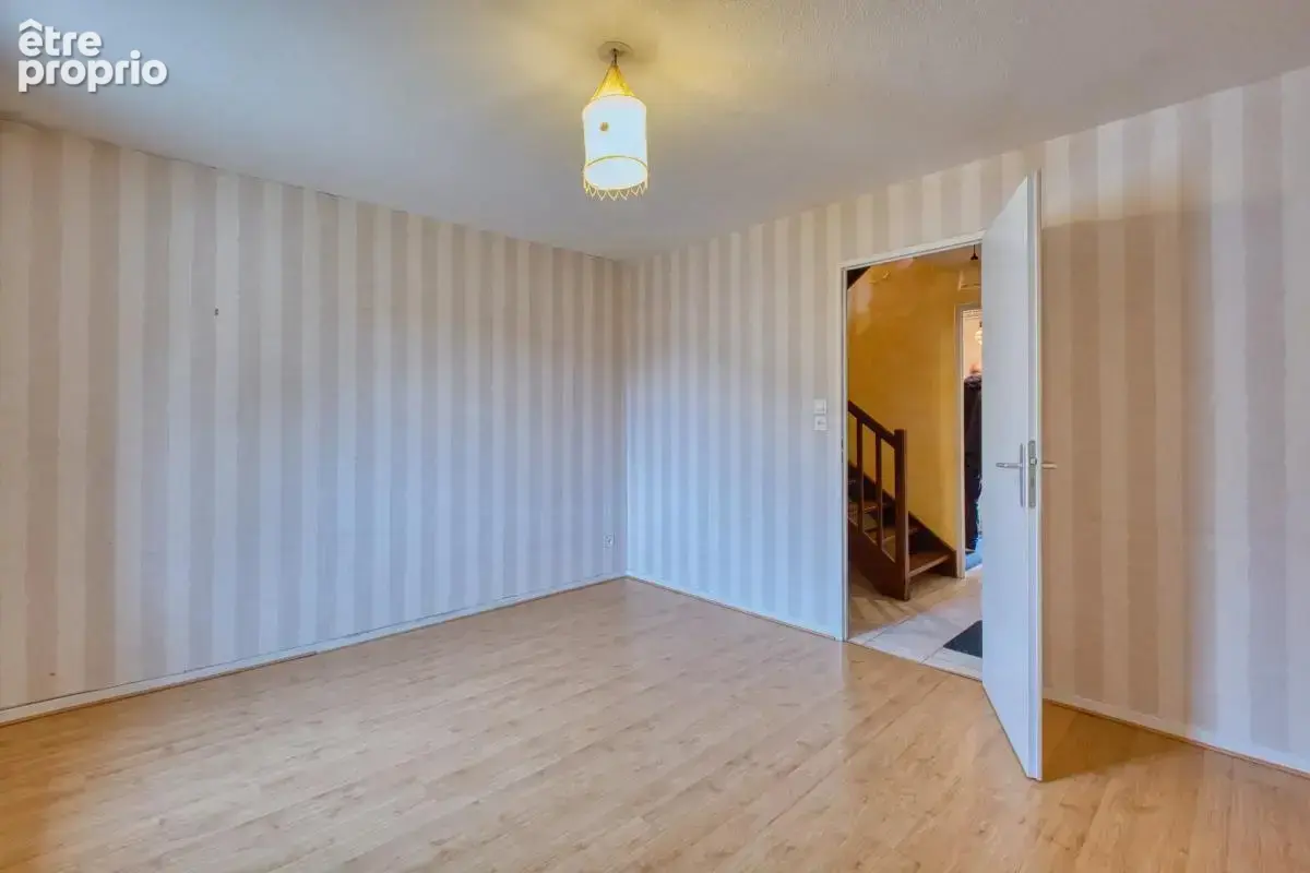 Maison de 5 pièces de 90 m² à Metz - photo 11