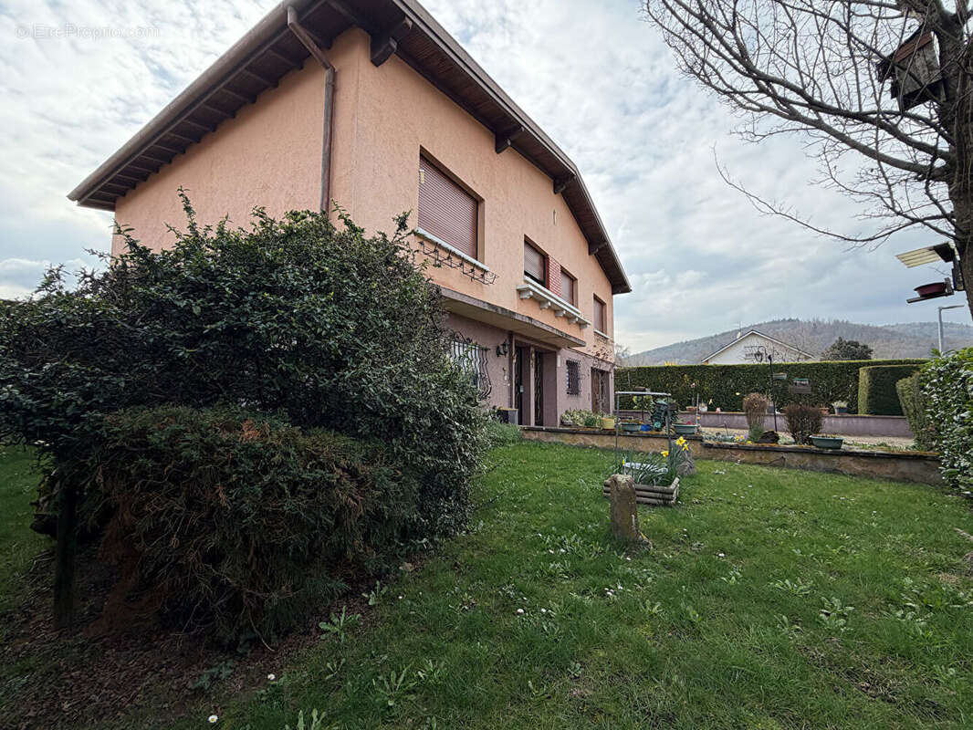 Maison à SOULTZ-HAUT-RHIN