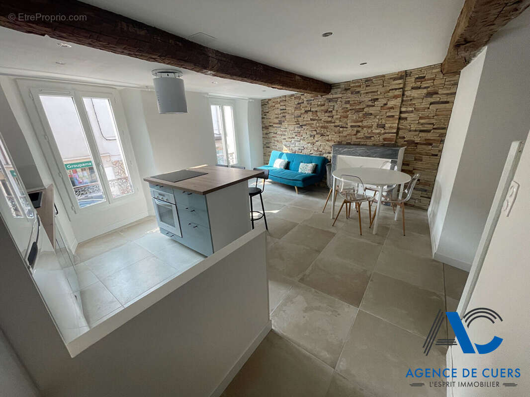 Appartement Cuers 3 pièce(s) 49 m2 - MEUBLÉ - photo 3
