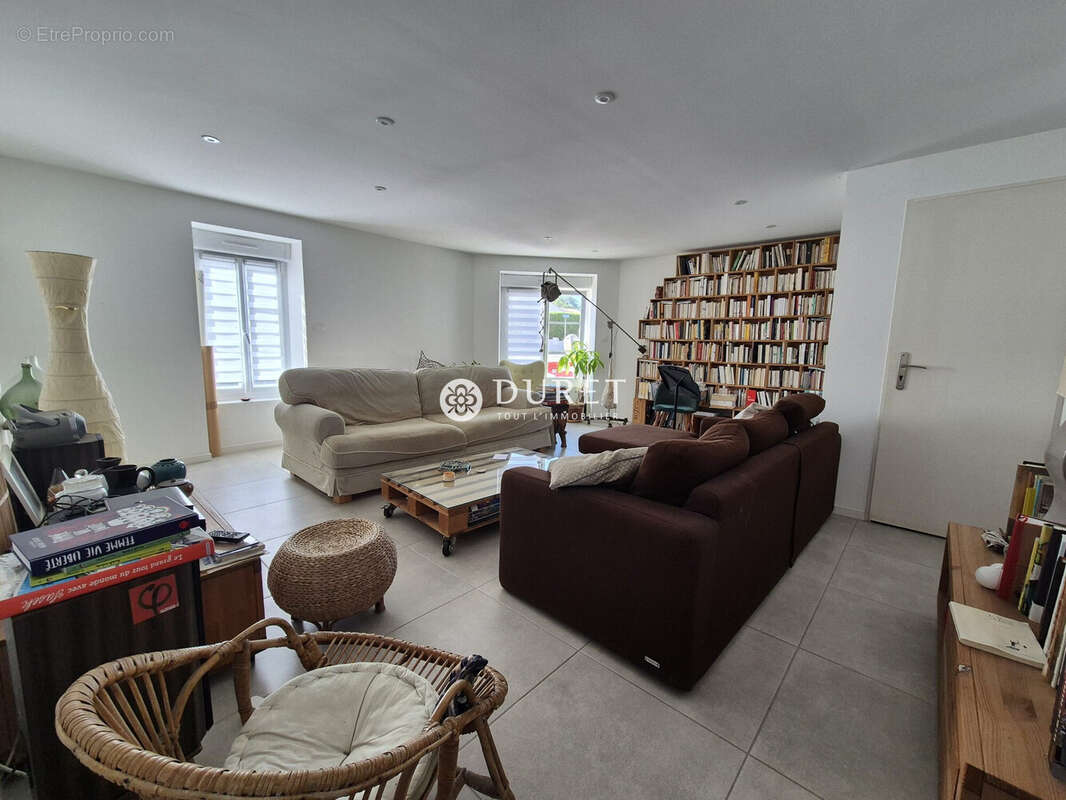 Maison à LES CLOUZEAUX