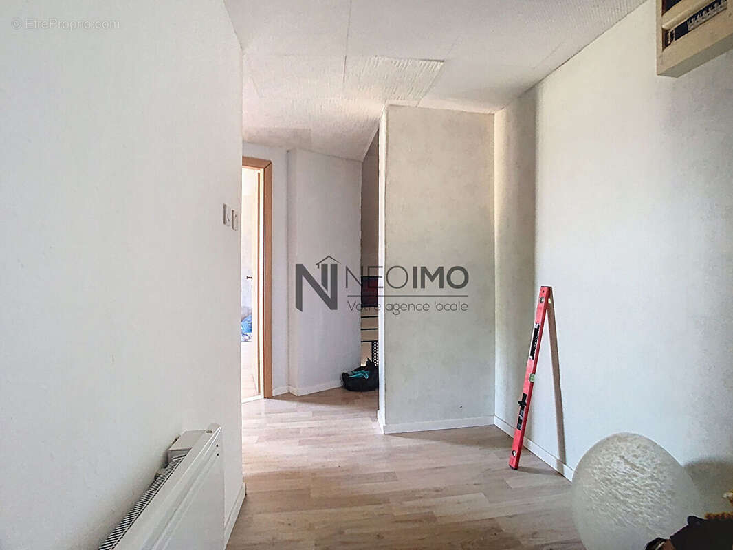 Appartement à CHATENOIS