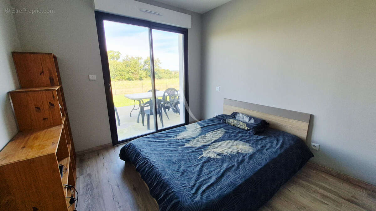 Maison à CORME-ROYAL