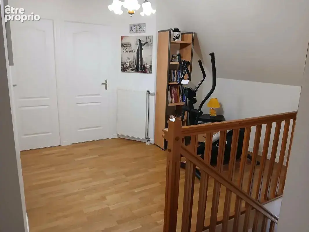 Maison de 5 pièces de 123 m² Loi Carrez 137m² sol à La Genevraye - photo 9