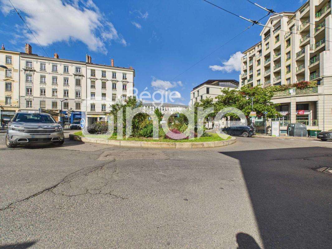 Appartement à CALUIRE-ET-CUIRE