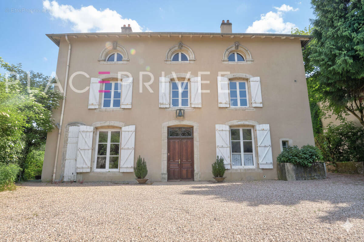 Maison à VANDOEUVRE-LES-NANCY