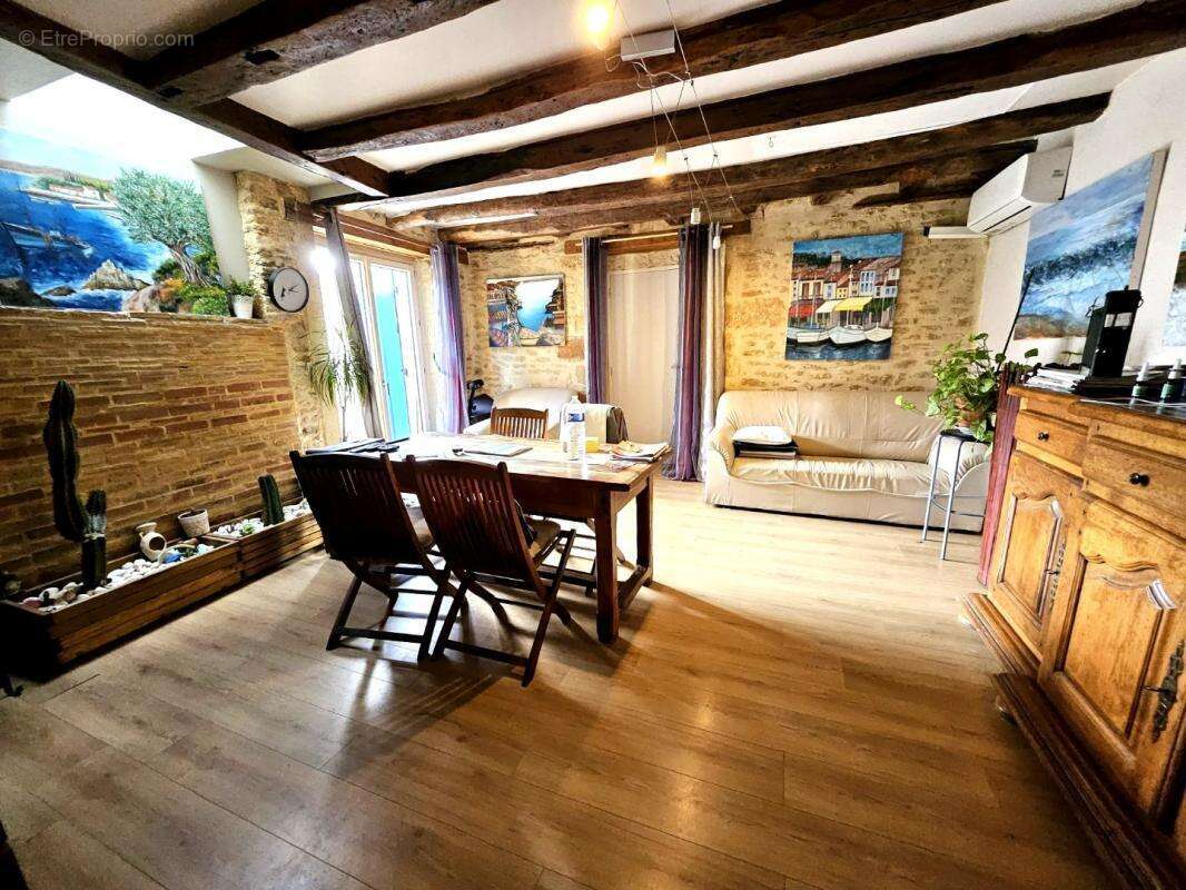 Maison à SARLAT-LA-CANEDA