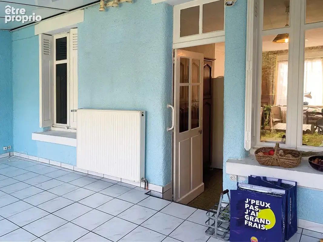 Maison de ville f5 de 123 m2 a renover proche centre-ville - photo 6