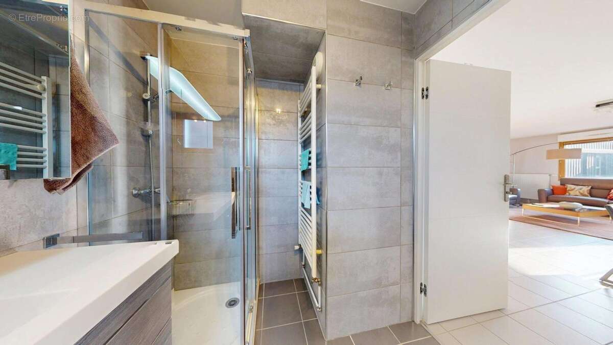 Appartement à VITRY-SUR-SEINE