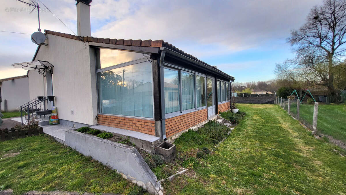 Maison à SAINT-ANDRE-DE-CUBZAC