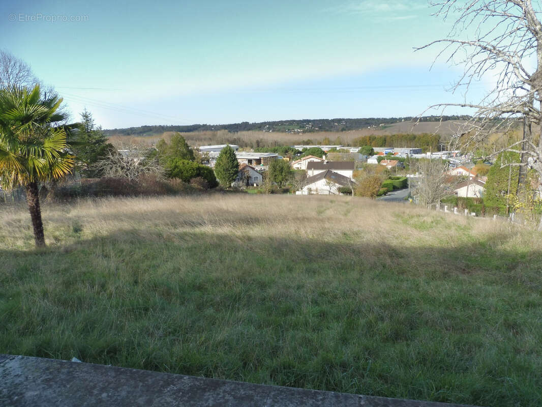 Riberac proche commerces, belle vue - photo 4
