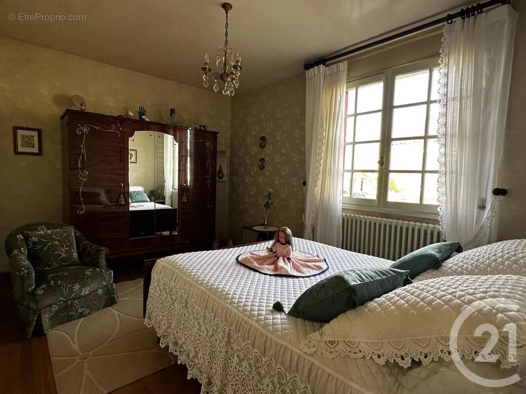 Maison à COUTURE-D&#039;ARGENSON