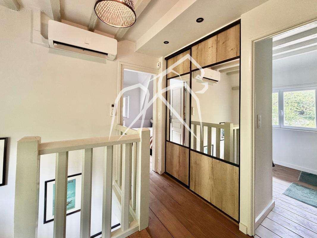 Maison à LA BOUILLE