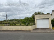 Terrain à LA VILLE-AUX-DAMES