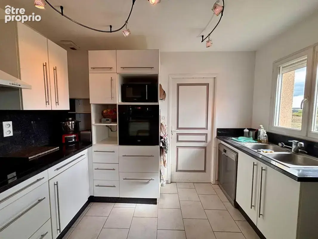 Maison de plain-pied de 84 m² avec terrain de 1 184 m² - Magny-Cours- 3 chambres - photo 8